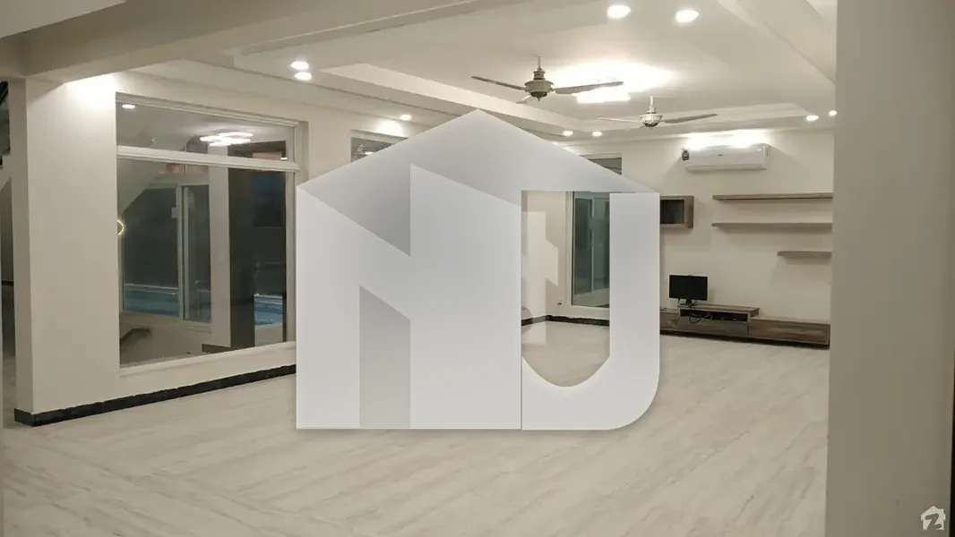 A Beautiful Well Designed House Is Available For Rent, photo 6