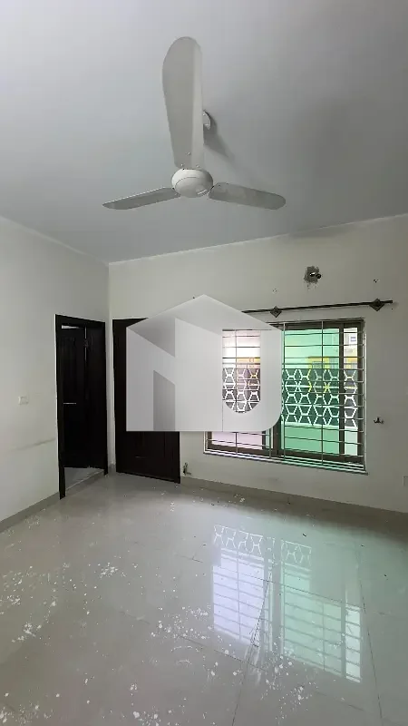Beautiful House for Rent G-10, photo 11