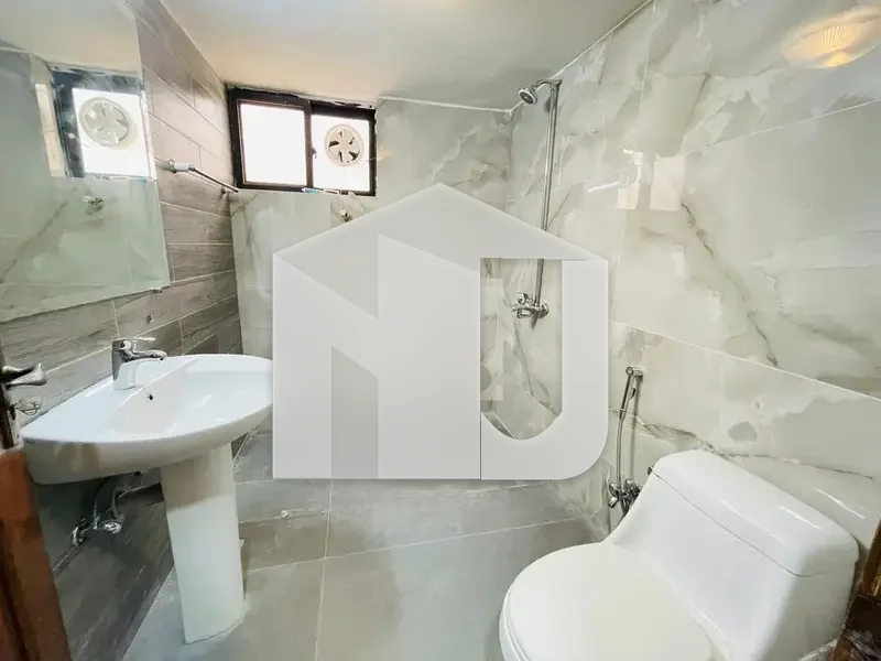 Beautiful House Available For Rent On Prime Location, photo 18