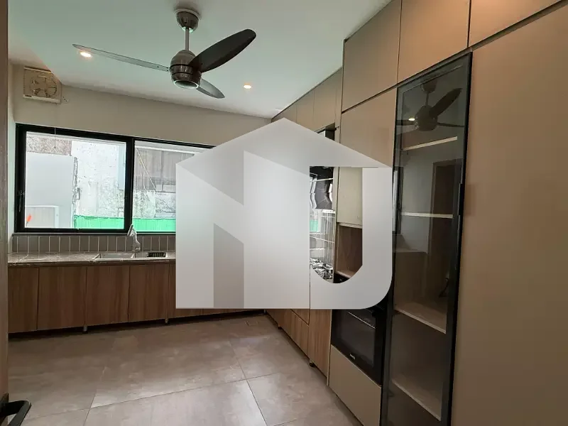 Well Maintained House For Rent In F-7, photo 12