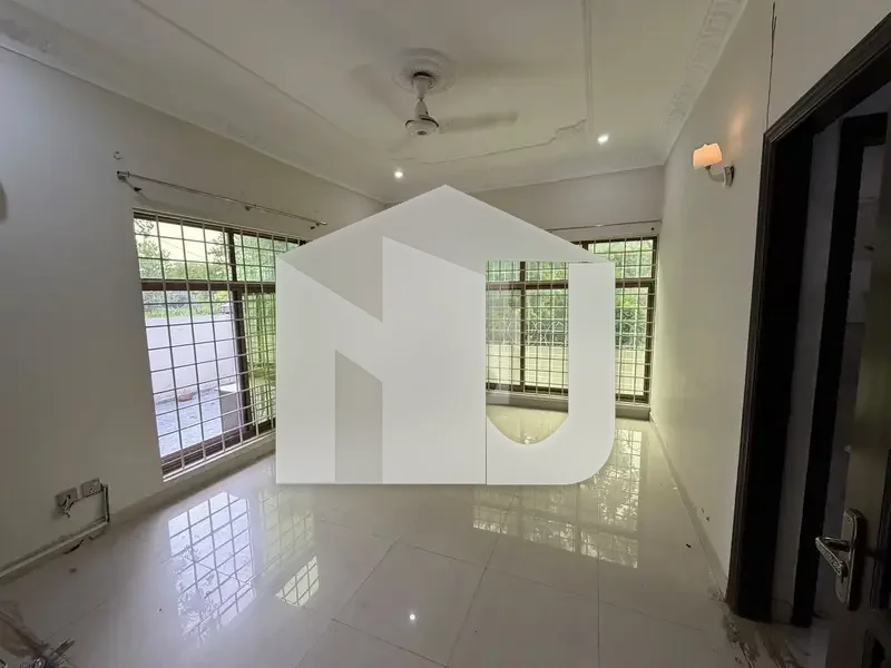 G-6 Beautiful House For Rent, photo 2