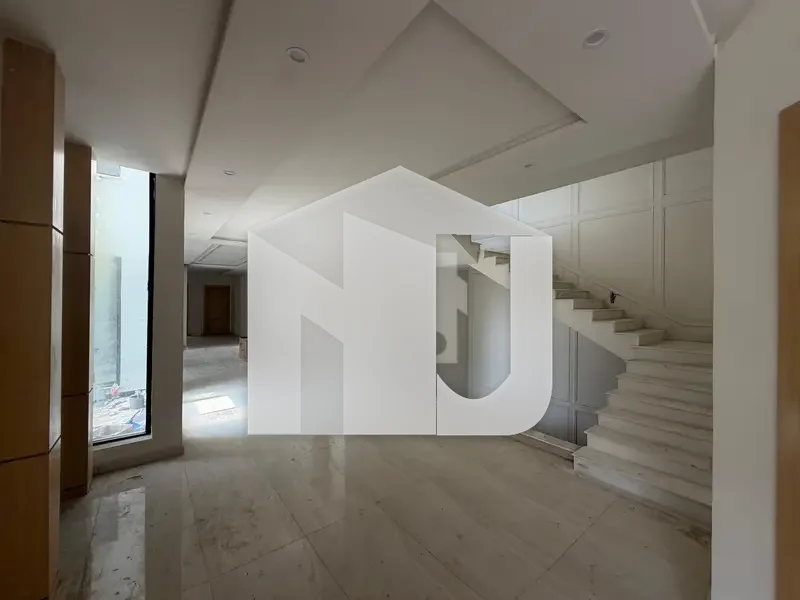 F-8 Beautiful Brand New House For Rent, photo 4