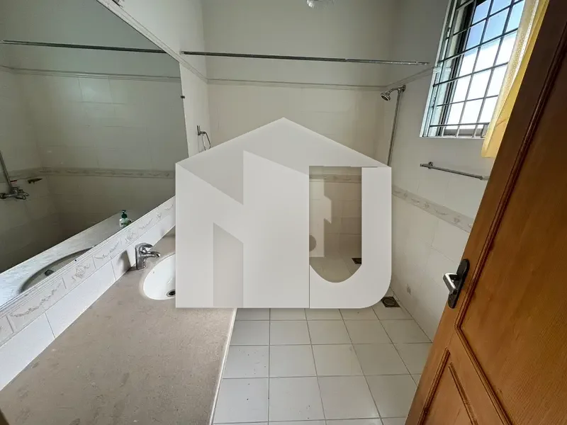 F-8 House For Rent, photo 2