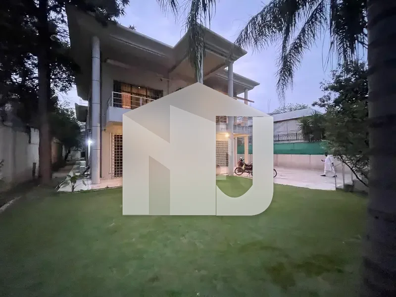 E-7 Beautiful House For Rent