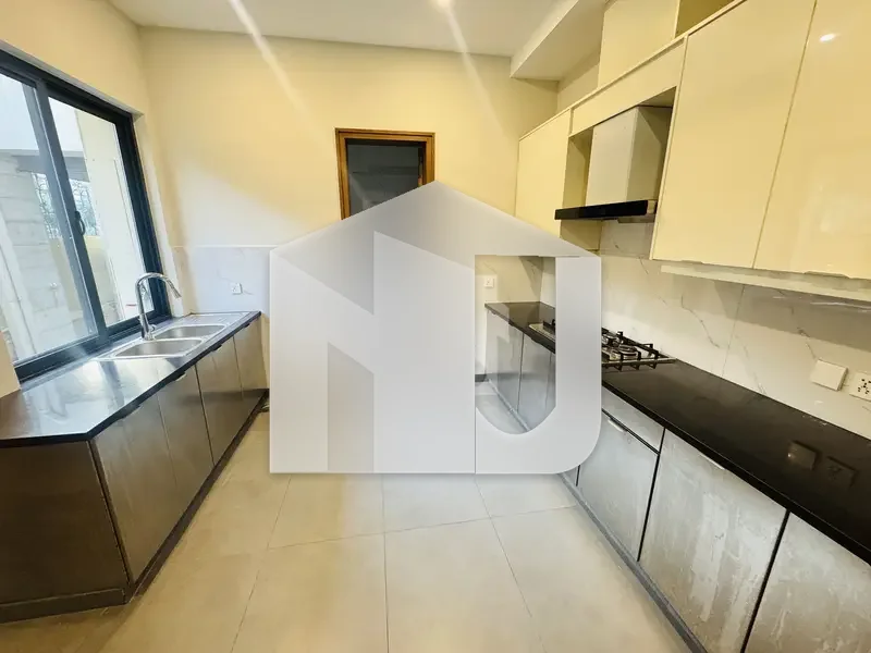 Fully Renovated House For Rent In F-6 On Prime Location, photo 18