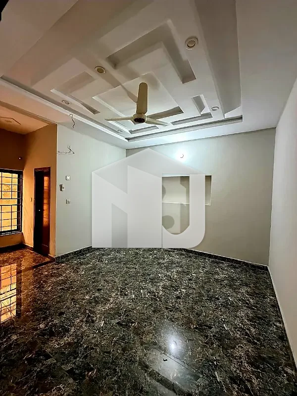 35x70 10 Marla Full House For Rent G-13, photo 7