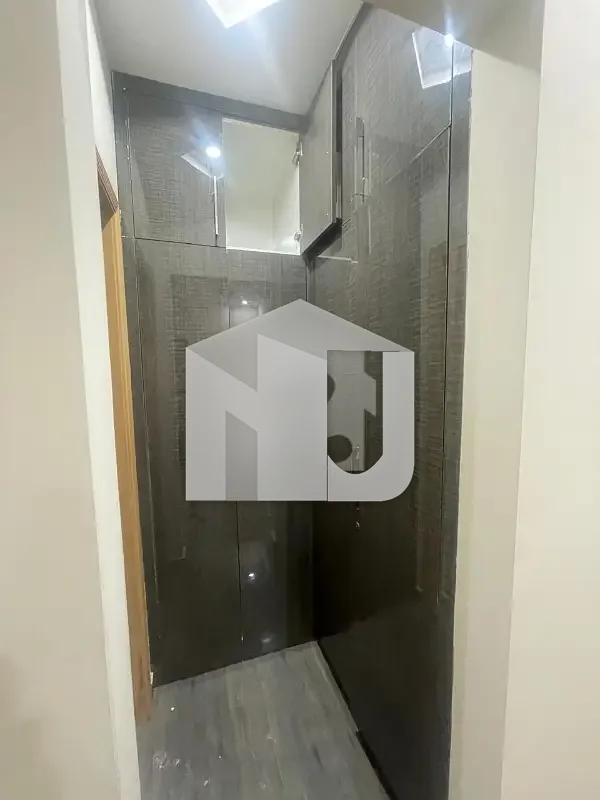 5 Marla Basement House Available For Rent, photo 12