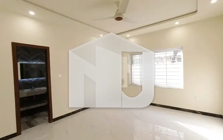 New House Is Available For Rent In I-8, photo 20