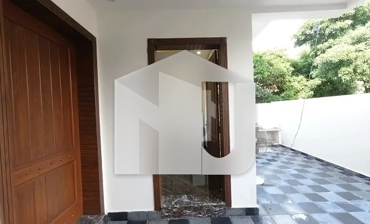 New House Is Available For Rent In I-8, photo 6