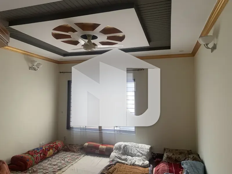 I 8 Triple Storey Corner House For Rent, photo 3