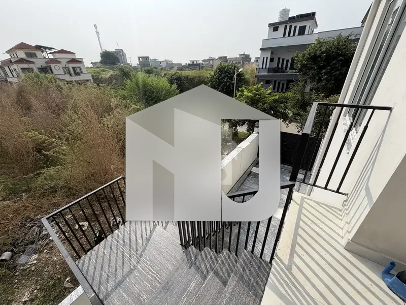 Beautifull trvertine corner kanal house, photo 2