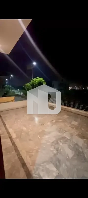 DHA-1 Sector A Kanal House For Rent, photo 11