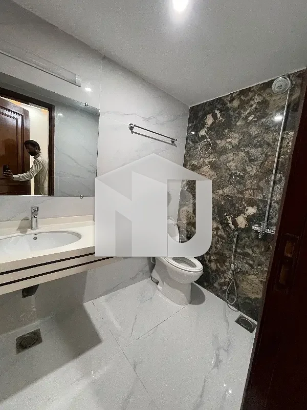 7 Marla Brand New Full House Available For Rent In G-13 Islamabad, photo 7