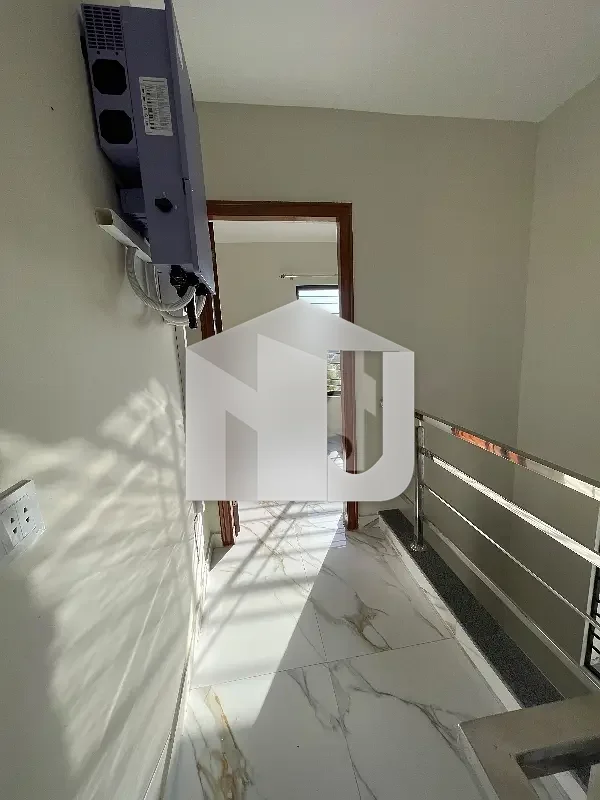 7 Marla Brand New Full House Available For Rent In G-13 Islamabad, photo 15