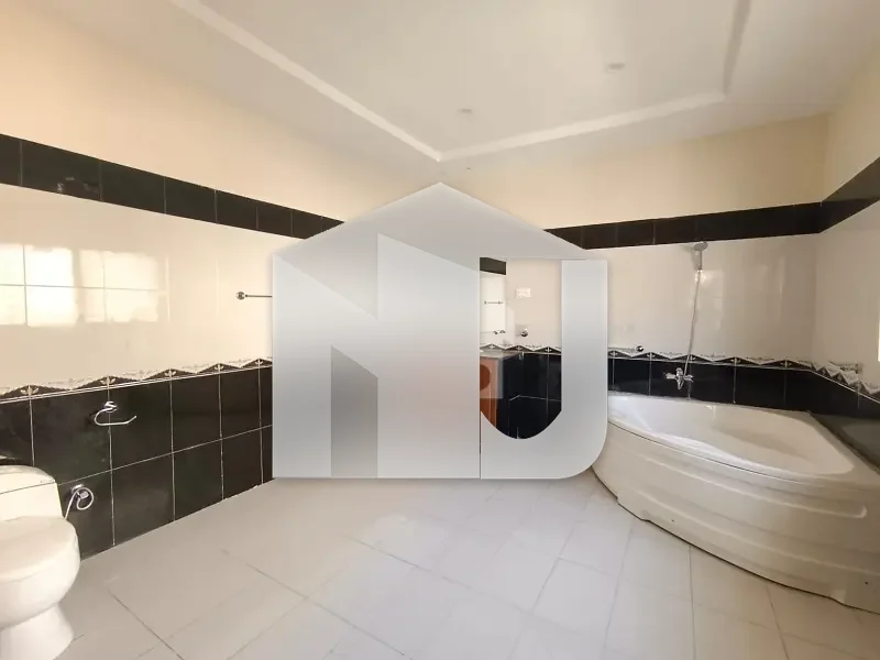 F-8 House For Rent - 5 Bedrooms - 533 Square Yard - Near Main Road, photo 20