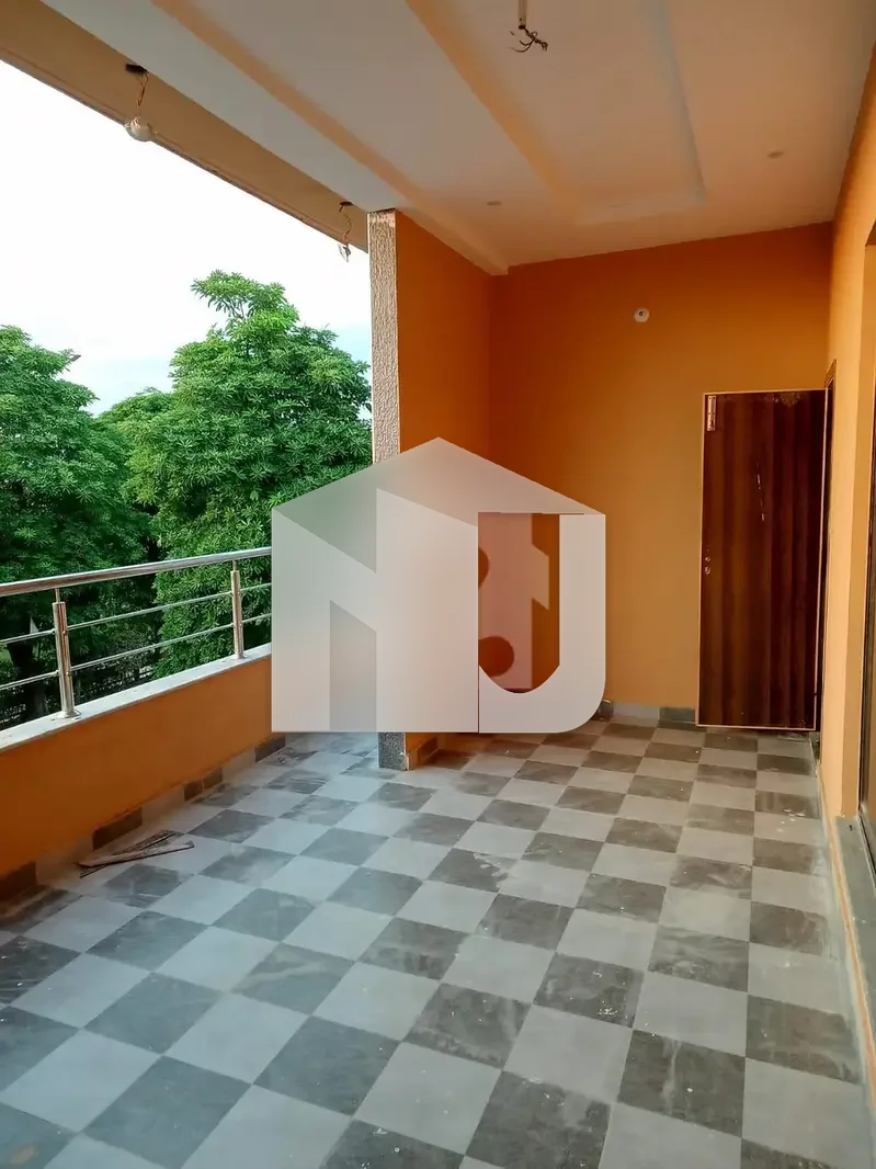 A very beautiful, spacious and luxurious 10 Marla house is available at a prime location. This house fulfills all the needs of a complete family in every aspect., photo 11