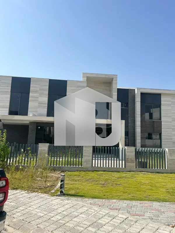 Luxury 1 Kanal Villa near Airport, photo 8