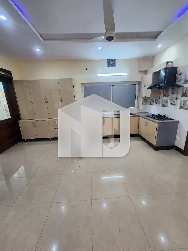 Rent A House In D-12 Prime Location, photo 8