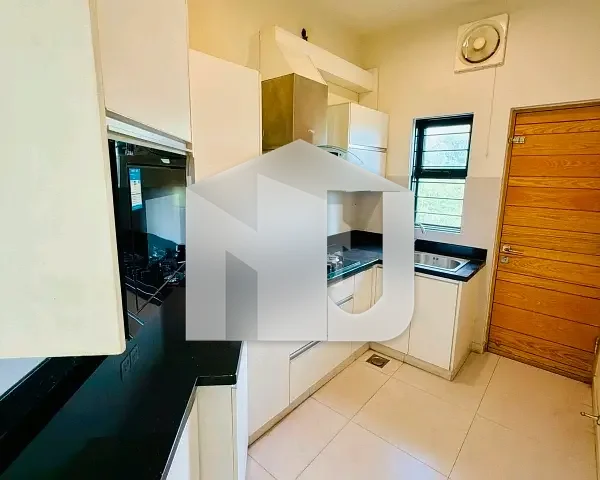 10 Marla House In D-12 For rent, photo 5