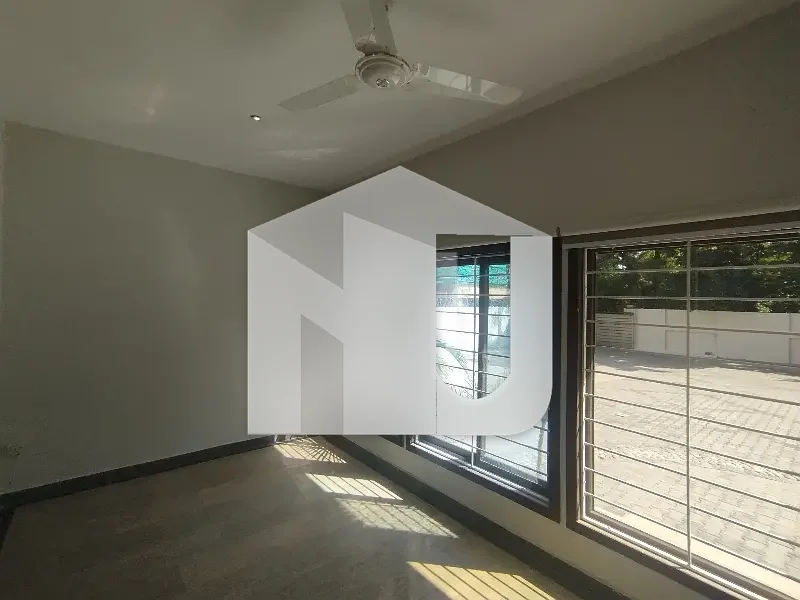 A Beautiful Full House Is Available For Rent, photo 29