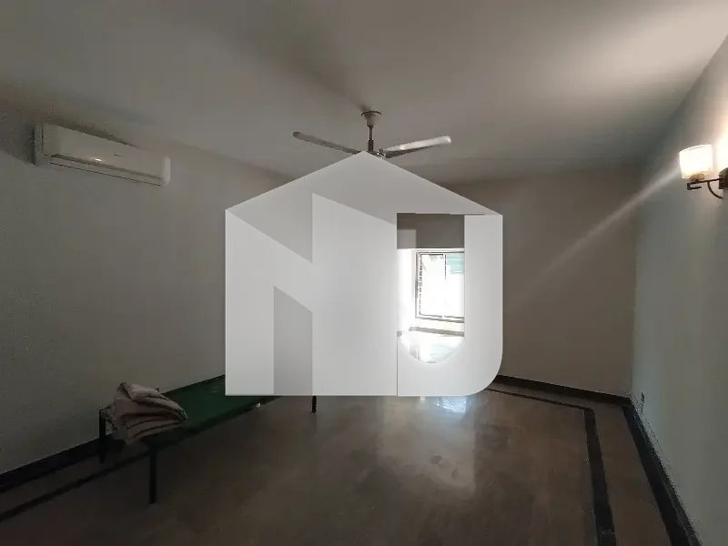 A Beautiful Full House Is Available For Rent, photo 24