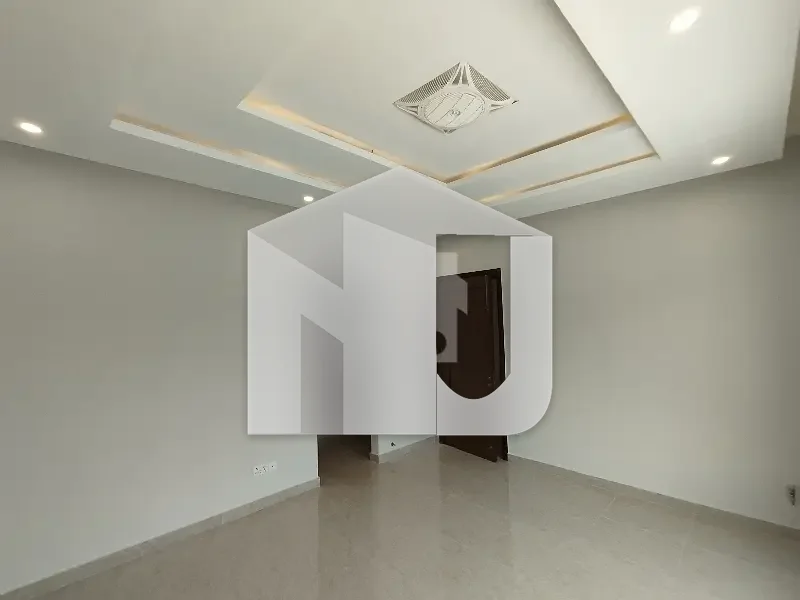 Brand New 500 Yard House Is Available For Rent In E-11, photo 24