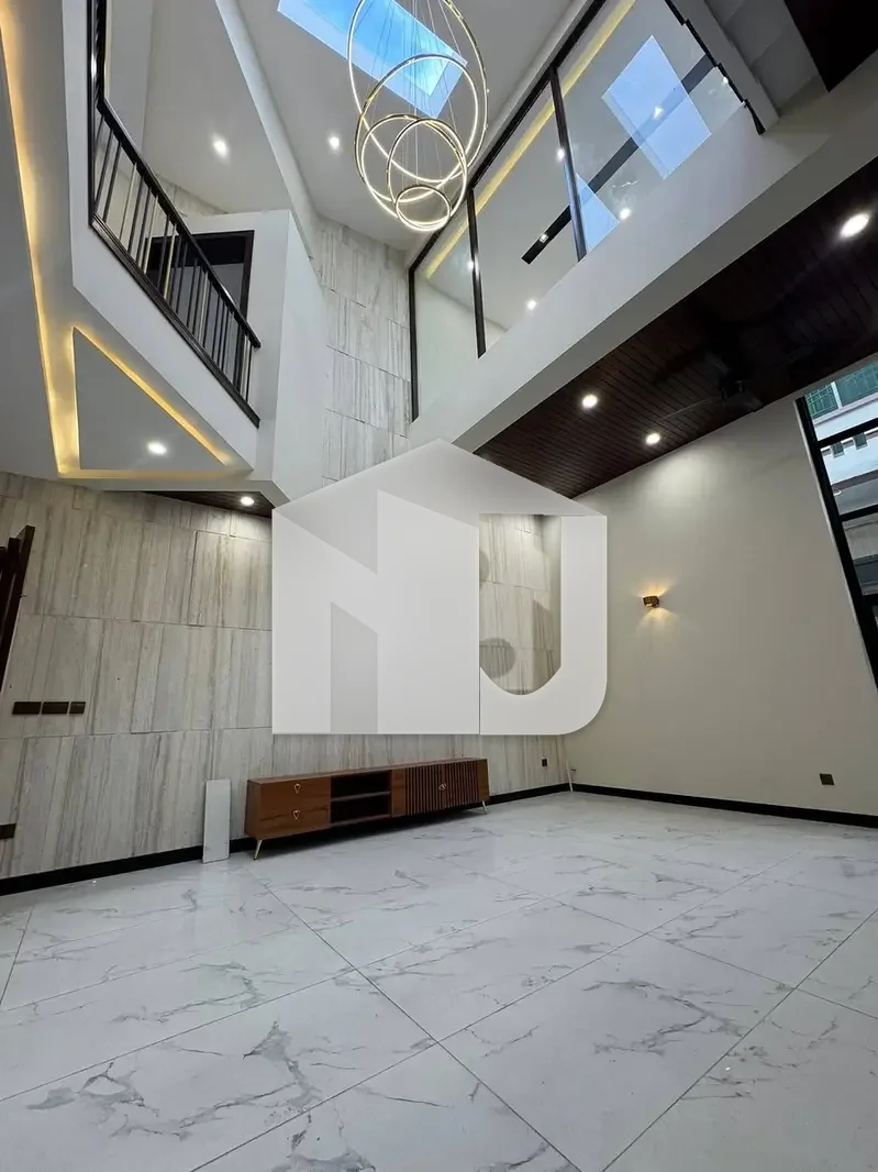 1 Kanal Full House For Rent In DHA Phase 2, Islamabad | 6 Bed Luxury Living A Spacious And Well-Maintained 1 Kanal Full House Is Available For Rent In The Prime Location Of DHA Phase 2, Islamabad. Ideally Located Near Parks And Commercial Areas, This Hou, photo 8