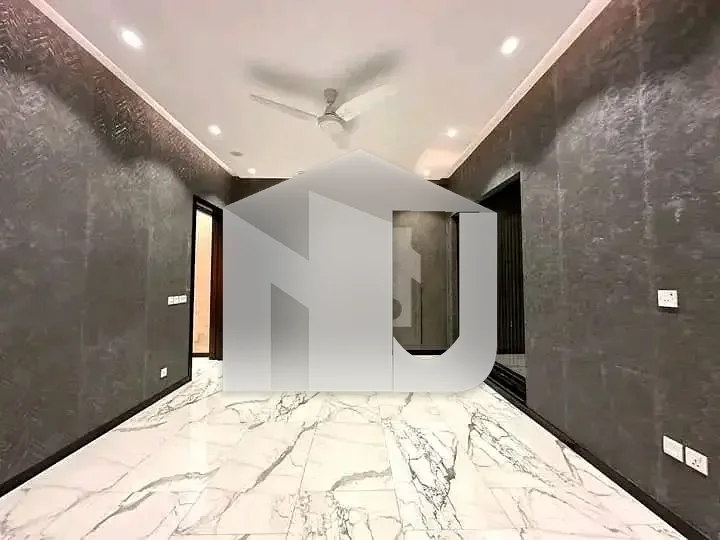 1 Kanal Full House For Rent In DHA Phase 2, Islamabad | 6 Bed Luxury Living A Spacious And Well-Maintained 1 Kanal Full House Is Available For Rent In The Prime Location Of DHA Phase 2, Islamabad. Ideally Located Near Parks And Commercial Areas, This Hou, photo 21