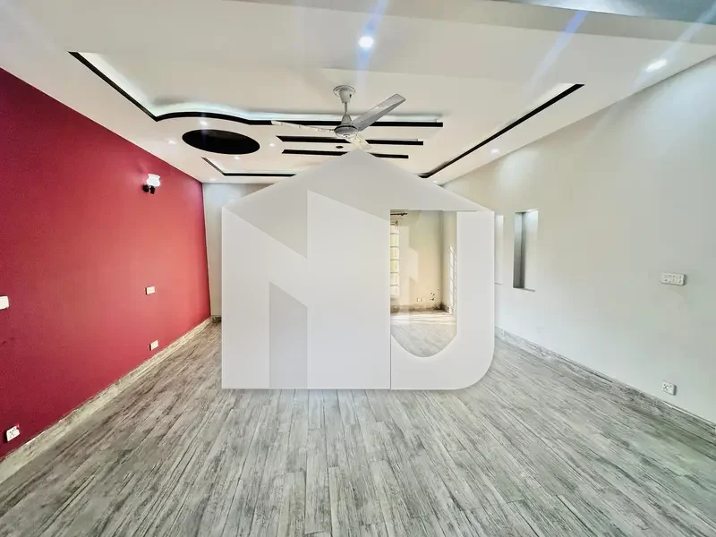 1 Kanal Full House for Rent in DHA Phase 2, Islamabad | 6 Bed Luxury Living A spacious and well-maintained 1 Kanal full house is available for rent in the prime location of DHA Phase 2, Islamabad. Ideally located near parks and commercial areas, this hou, photo 13