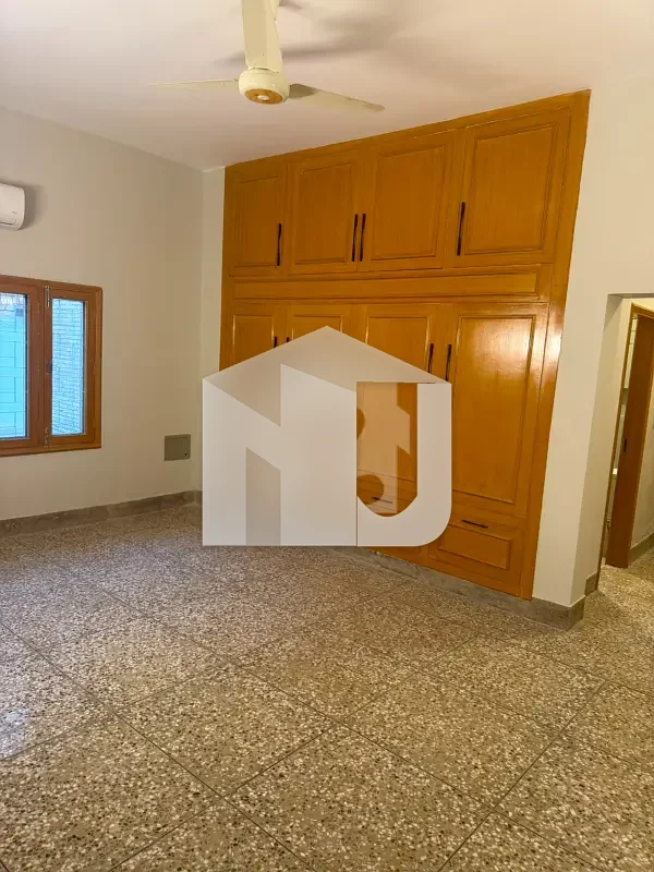 House For Rent In E-7 Islamabad Margalla Hills View, photo 9