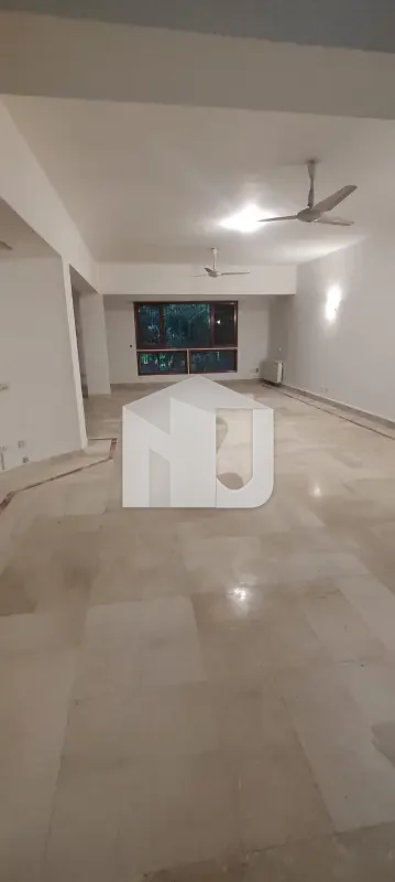 4-Bedroom House For Rent In F-6, Islamabad, photo 2