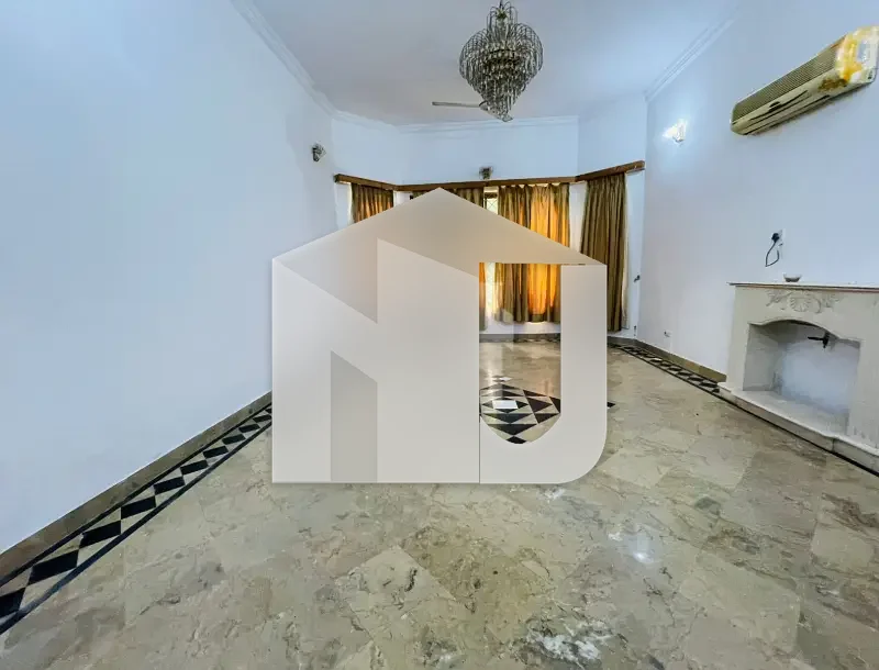 Spacious 5-Bedroom House For Rent In F-8 Islamabad 1 Kanal, photo 10