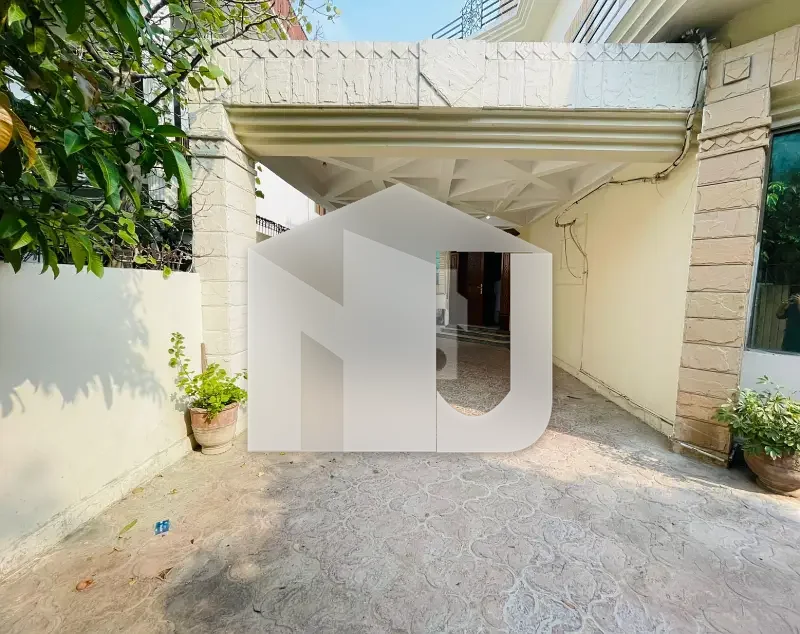 Spacious 5-Bedroom House For Rent In F-8 Islamabad 1 Kanal, photo 18