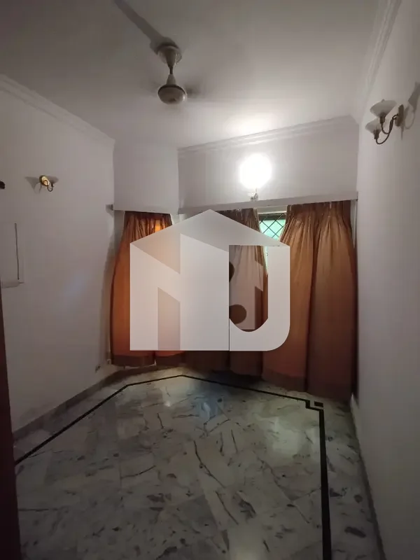 Spacious 5-Bedroom House For Rent In F-8, Islamabad, photo 3