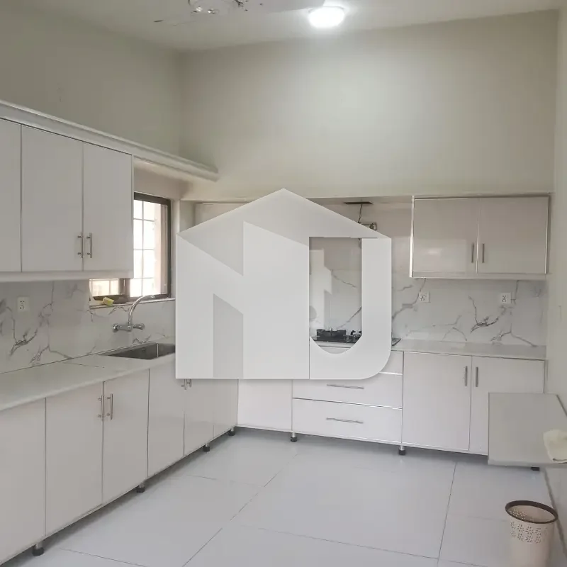 Fully Furnished 4-Bed House for Rent in F-6 Islamabad, photo 26