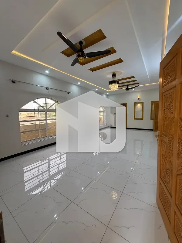 Uper portion available for Rent, photo 6