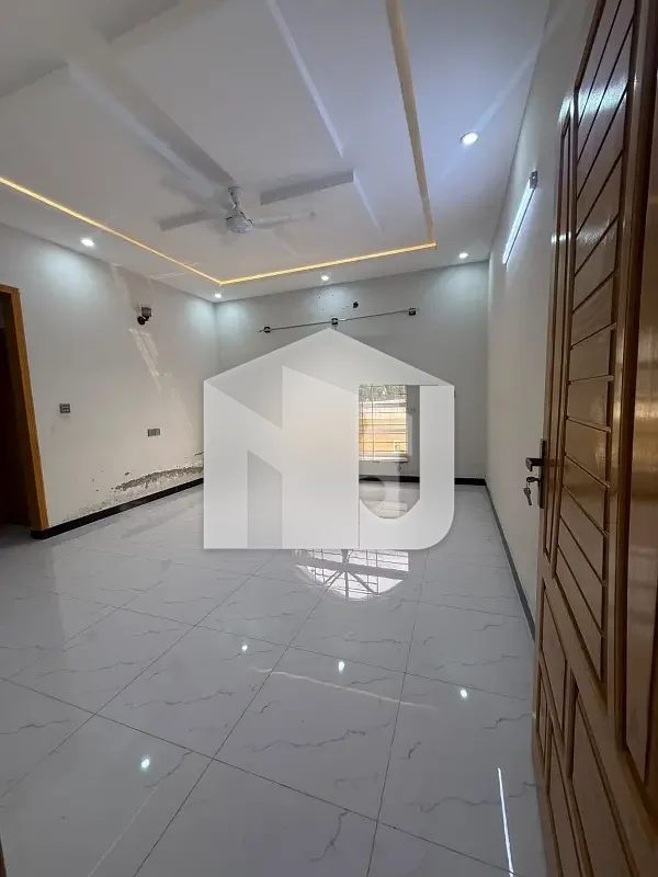 Uper portion available for Rent, photo 13