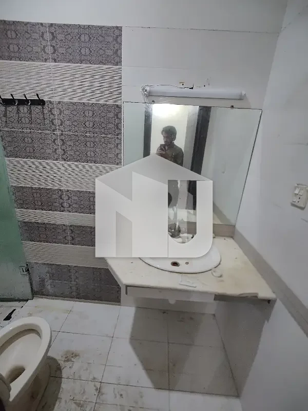 Beautiful Location Near To Markaz 4 Marla Brand New House Available For Rent, photo 3