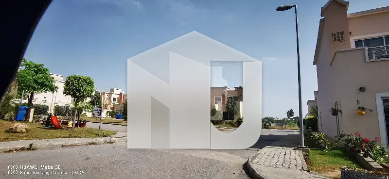 8 Marla Villa For Rent In DHA 7, photo 6