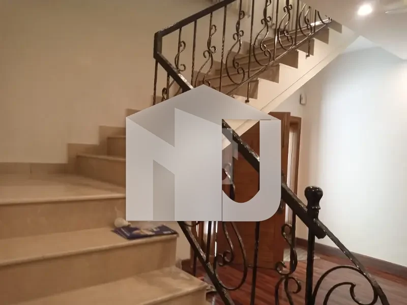 luxury unfurnished newly renovated house for foreigners and diplomats big garden front back, photo 12