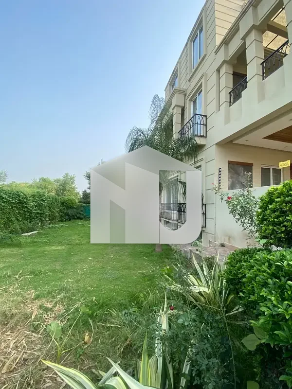 8 Marla Triple Storey Brand New Condition Luxury Designer House Available For Rent In D12 Near To Markaz & Family Park, photo 3