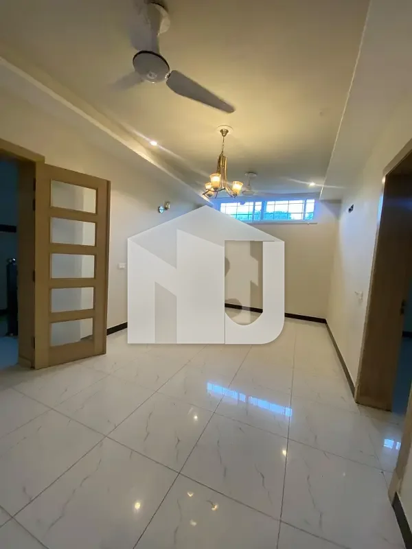 8 Marla Triple Storey Brand New Condition Luxury Designer House Available For Rent In D12 Near To Markaz & Family Park, photo 14