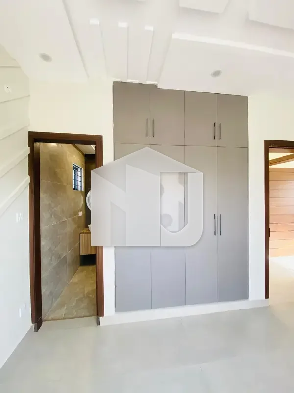 10 Marla Full House for Rent in DHA Phase 5 Sector F Islamabad 5 Beds, photo 5