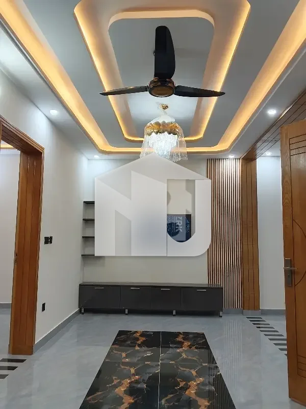 BEAUTIFUL BRAND NEW FULL HOUSE AVAILABLE FOR RENT., photo 10