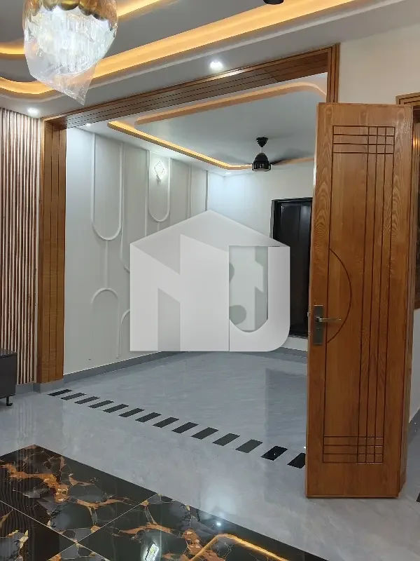 BEAUTIFUL BRAND NEW FULL HOUSE AVAILABLE FOR RENT., photo 11