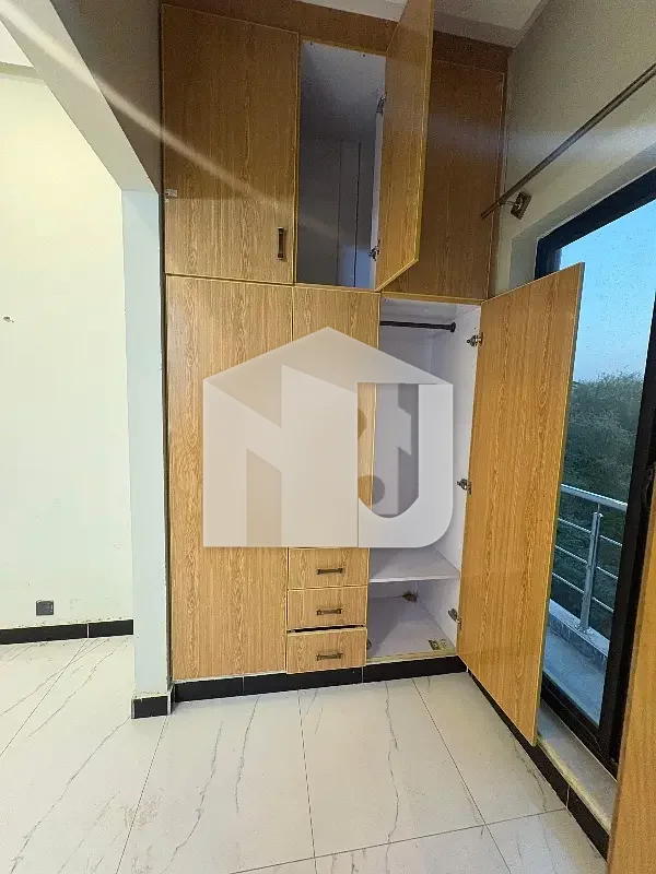 D-12/3 Size 3060 Full House For Rent, photo 17