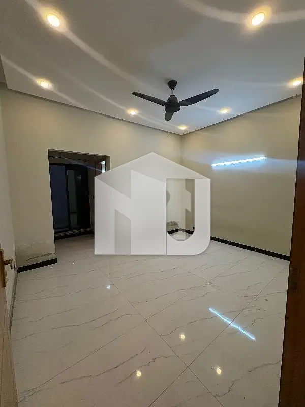 D-12/3 Size 3060 Full House For Rent, photo 5