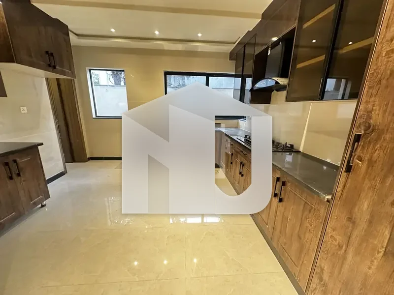 F-6 Brand New Luxurious House For Rent, photo 15