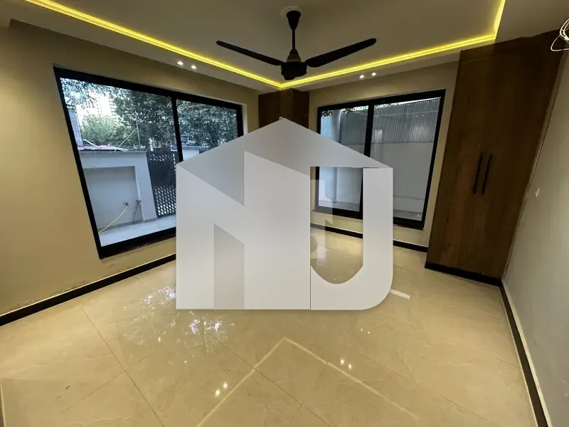 F-6 Brand New Luxurious House For Rent, photo 14