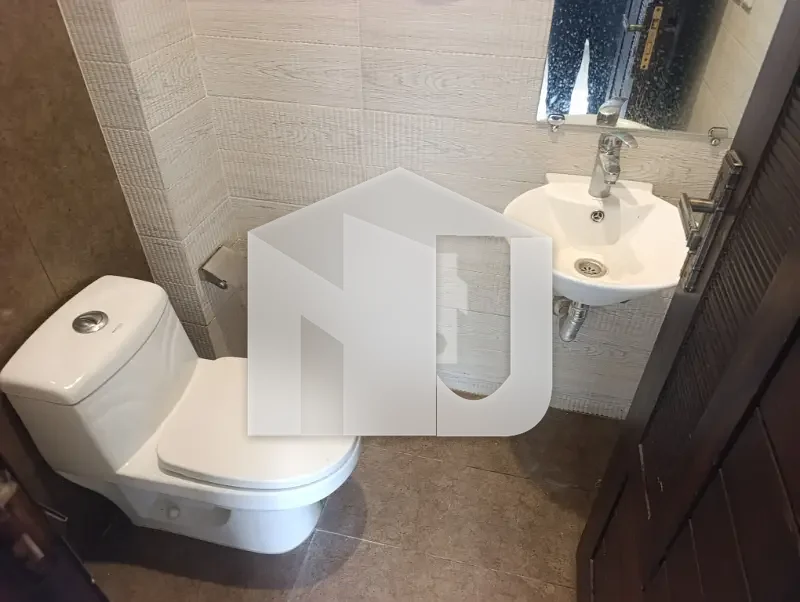 New 5 Beds House On Very Safe Location On Reasonable Rent, photo 15